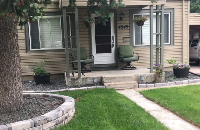 4249 S Fox St - 4249 South Fox Street, Englewood, CO 80110