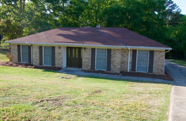 1601 Doerun Dr - 1601 Doerun Drive, Columbus, GA 31904