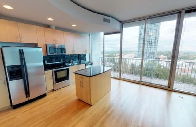 Stunning Center City High Rise Condo on the 14th for @ The Avenue - Available for immediate occupancy photos photos