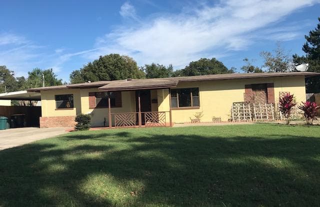 5747 CEDAR FOREST DR S - 5747 Cedar Forest Drive South, Jacksonville, FL 32210