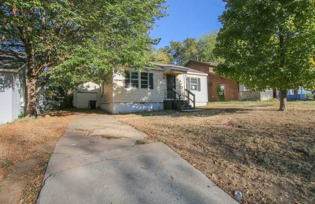 Charming 3 bedroom Home photos photos