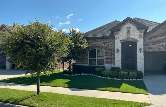 Coming Soon!!!! Beautiful 3/2.5 Home in ALEDO ISD!! - 104 Mineral Point Drive, Parker County, TX 76087
