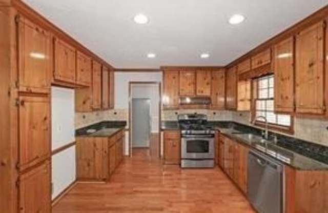 1038 Seven Springs Circle photos photos