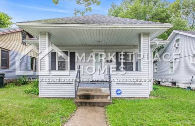 822 N Saint Louis Blvd - 822 North Saint Louis Boulevard, South Bend, IN 46617