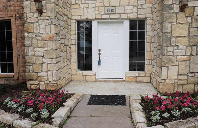 6412 Pavillion Court Gallery 3
