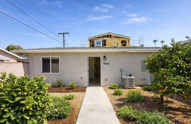 3BD/1BA on 63rd! (Lease out, pending signatures. Check back in a few days!) photos photos