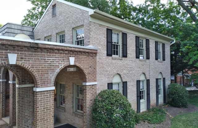 5301 LANGSTON BLVD unit: 3 photos photos