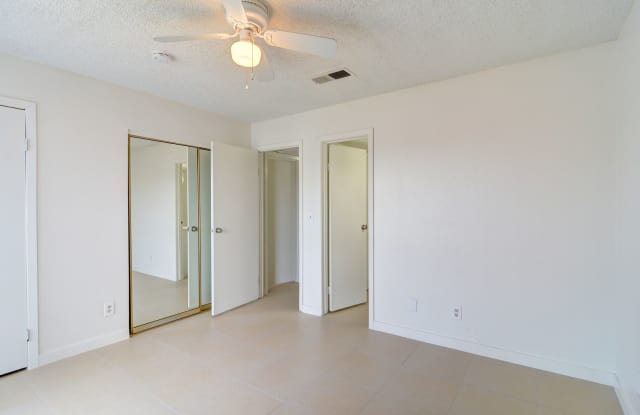 2981 Country Manor Lane Unit#117, Las Vegas, Nevada 89115 photos photos