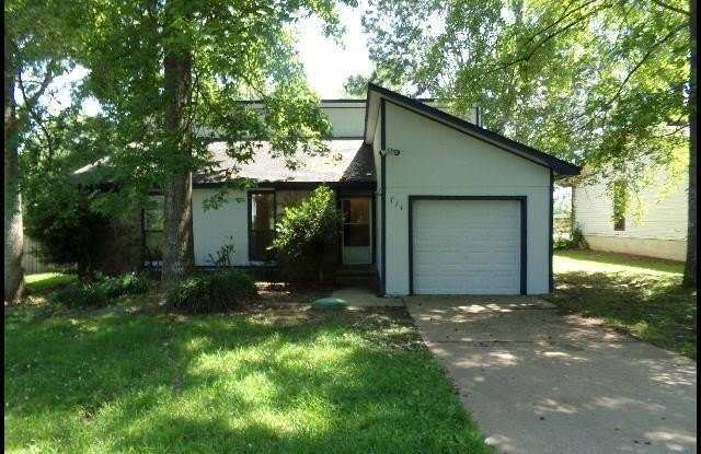 711 Briar Ridge photos photos