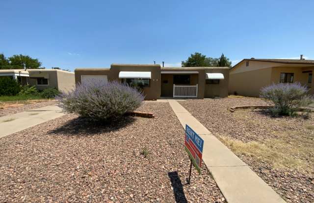 3 Bedroom Single Story Home Near Gibson Blvd SE  Louisiana Blvd SE! - 920 Indiana Street Southeast, Albuquerque, NM 87108