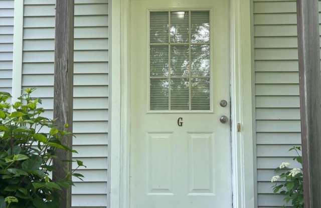 27 Oyster Bay Gallery 2