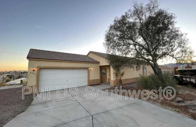 4433 S Via Rialto Ln - 4433 Via Rialto Lane, Fort Mohave, AZ 86426