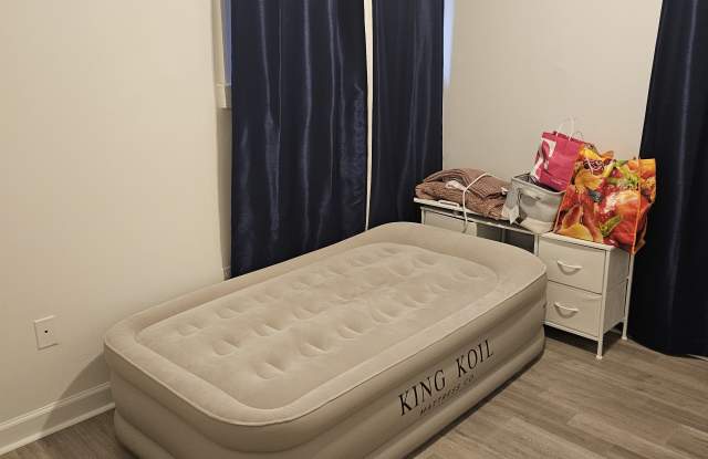 700 Barnaby St Se photos photos