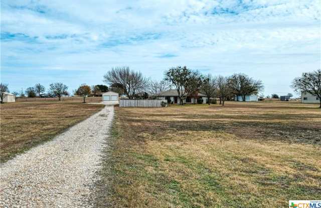 1803 Rowe Loop Gallery 2