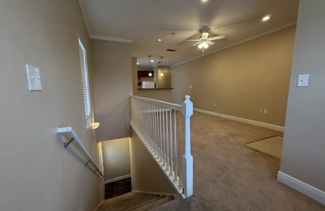 12040 Highland Avenue - C Gallery 4