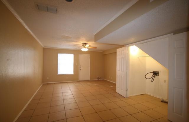 3828 Coates Circle - 3828 Coates Cir, Benbrook, TX 76116