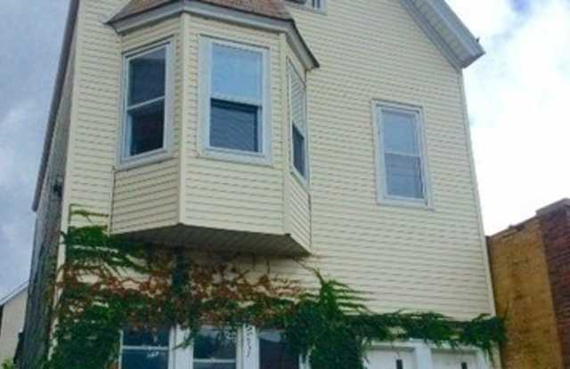 3114 N Clybourn Avenue photos photos