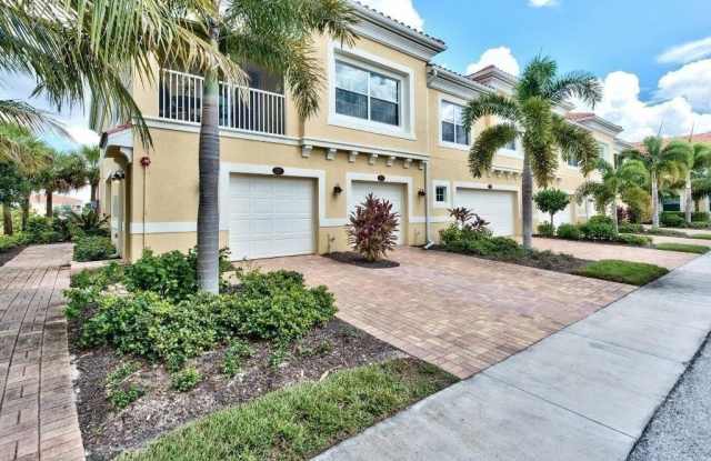 8570 EVERNIA Ct unit: 201 photos photos