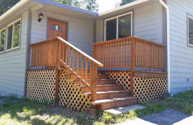 47534 Dement Creek - 47534 Dement Creek Road, Coos County, OR 97414