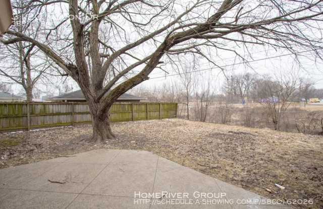 3715 Creston Dr Gallery 3