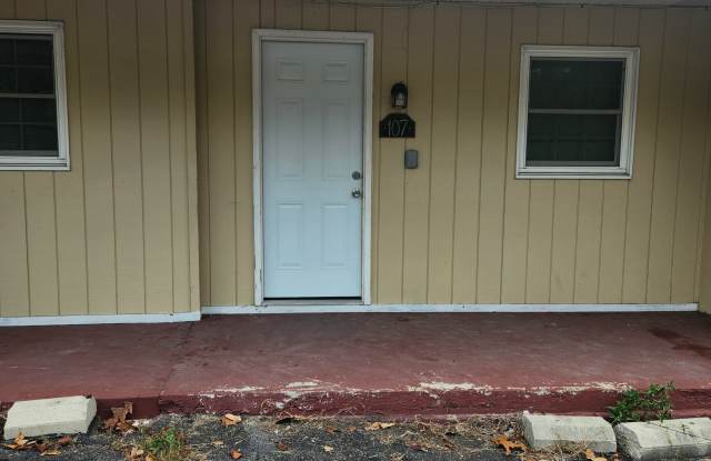 9349 Valley Road, Unit 107, Berkeley Springs WV 25411Unit 107 photos photos