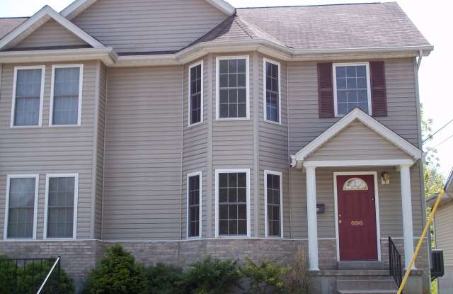 696 James Street photos photos