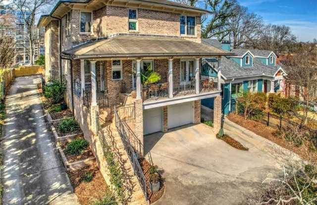 656 Bonaventure Avenue NE photos photos
