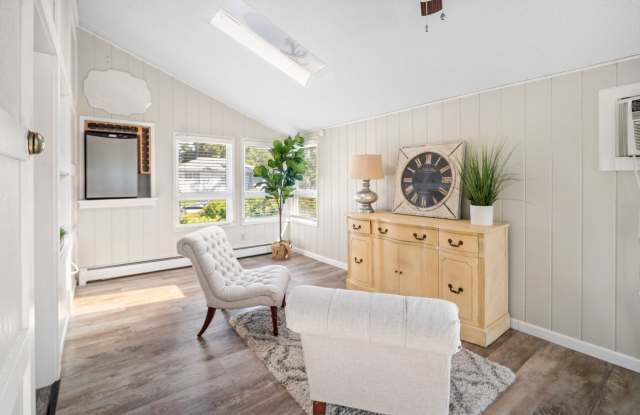 Spacious 2-Bedroom Home with Private Deck, Backyard & Garage Gallery 3