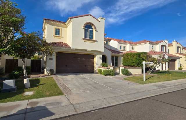 4-bedroom 3.5 bath Executive Home in Ocotillo - 2354 West Riverside Street, Chandler, AZ 85248