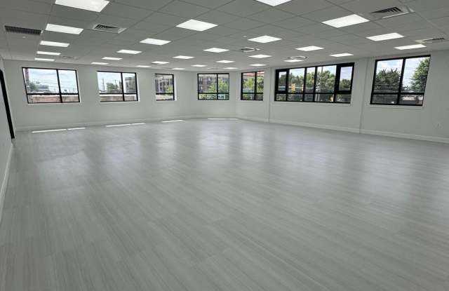 1729 COTTMAN Avenue Gallery 2