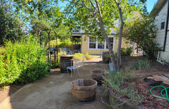 497 Gossage Avenue photos photos