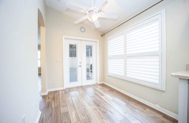 3BR/2BA Courtyard Villa in The Village of Tall Trees Gallery 4