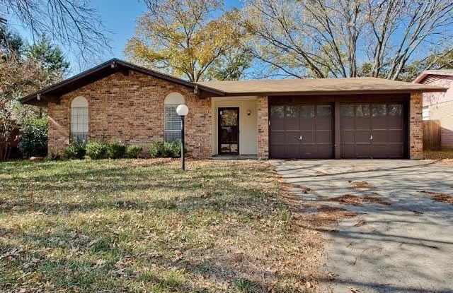 2302 Mercedes Road - 2302 Mercedes Road, Denton, TX 76205