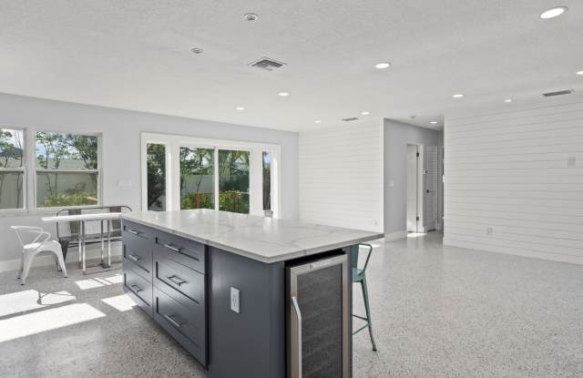 15810 2nd Street East Gallery 2