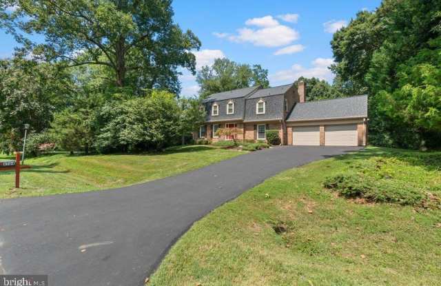 9704 HALL ROAD photos photos