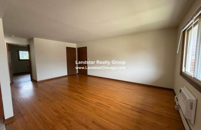 826 North Milwaukee Ave. Gallery 3