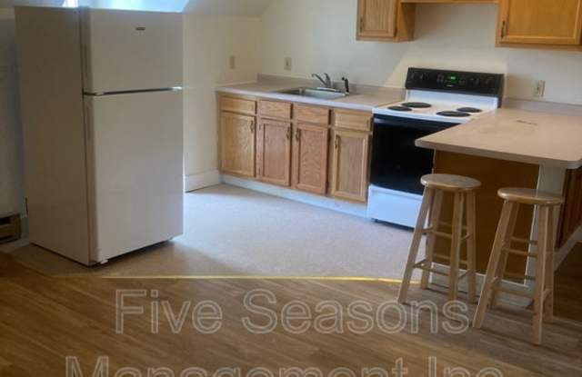 55 South Union - 6 Gallery 3