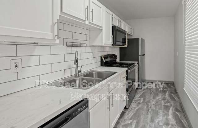 4923 Marion Avenue - 4923 Marion Avenue, Norwood, OH 45212