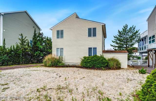 34 Kentucky Drive photos photos