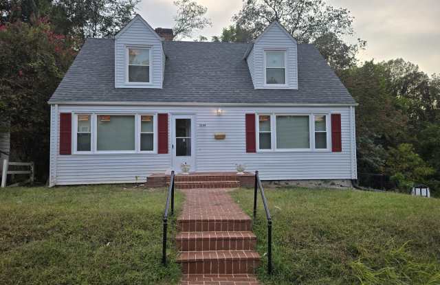 2139 Baxter Street - 2139 Baxter Street, Danville, VA 24540