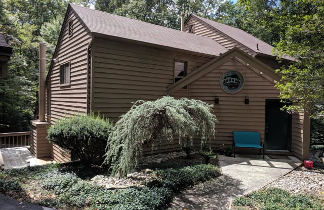2272 COMPASS POINT LANE - 2272 Compass Point Lane, Reston, VA 20191