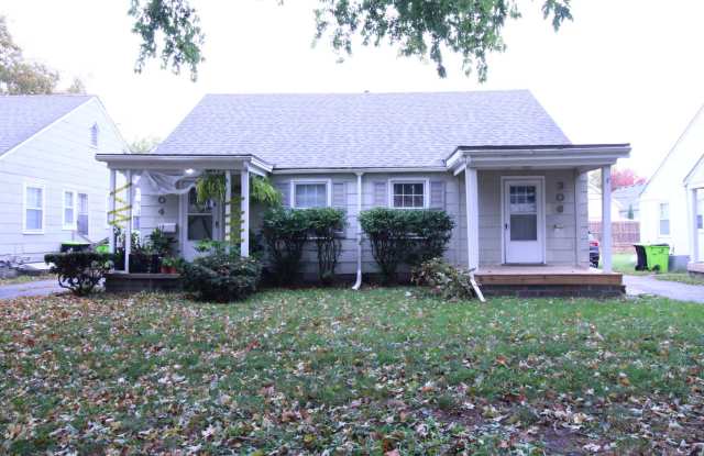 November 2025 FREE On This One Bedroom Duplex in North Kansas City - 306 East 28th Avenue, North Kansas City, MO 64116