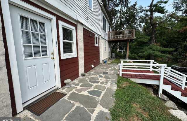 5667 OLD YORK ROAD photos photos