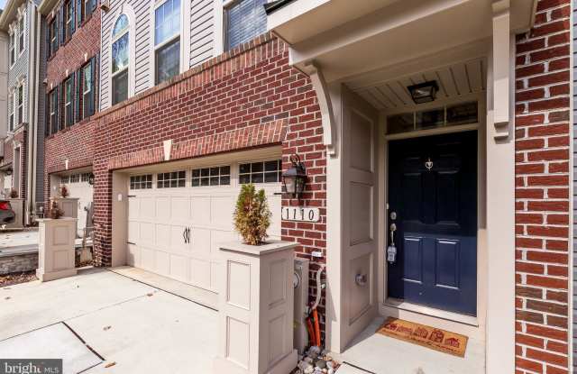 1110 LANHAM LANE Gallery 3