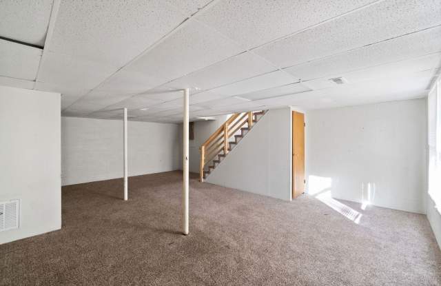 Quiet home near Fort Campbell- Waiting for you to call home photos photos