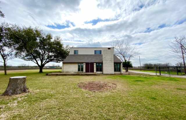 4685 GIN RD - 4685 Gin Road, Zuehl, TX 78124