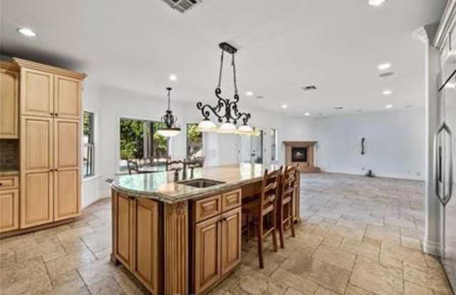 14739 Hesby Street Gallery 2
