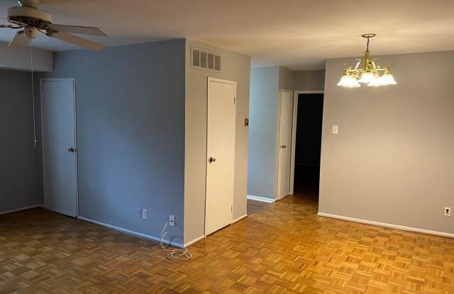 9921 BUSTLETON Avenue Gallery 3