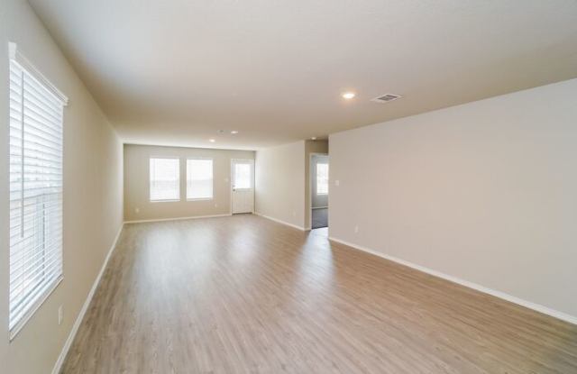 7231 Winding Cloud Gallery 4