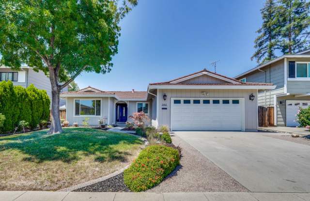 Excellent 3 bedroom, 2 Bath Home with Central A/C photos photos